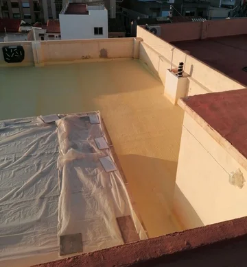 سقف عایق شده